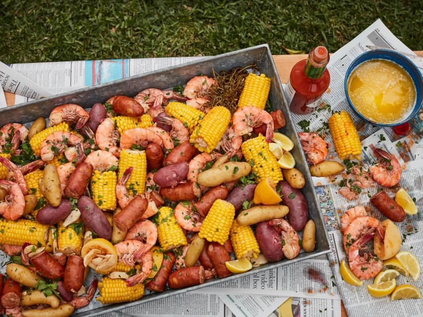 Throw the Perfect Seafood Boil Party This Summer